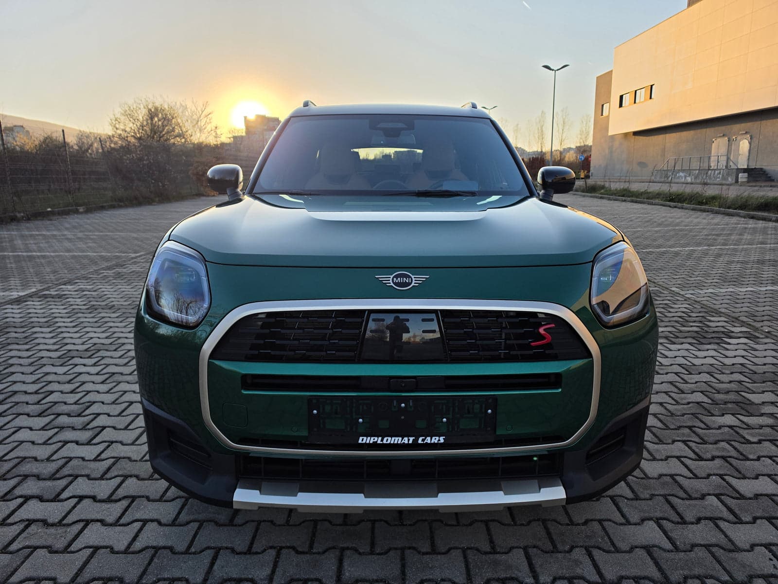 MINI Countryman S ALL4 от наличността на Diplomat Cars