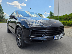 Porsche Cayenne Premium / Head-Up / Matrix / Sport Chrono / 360 / Pano / Bose — снимка 2