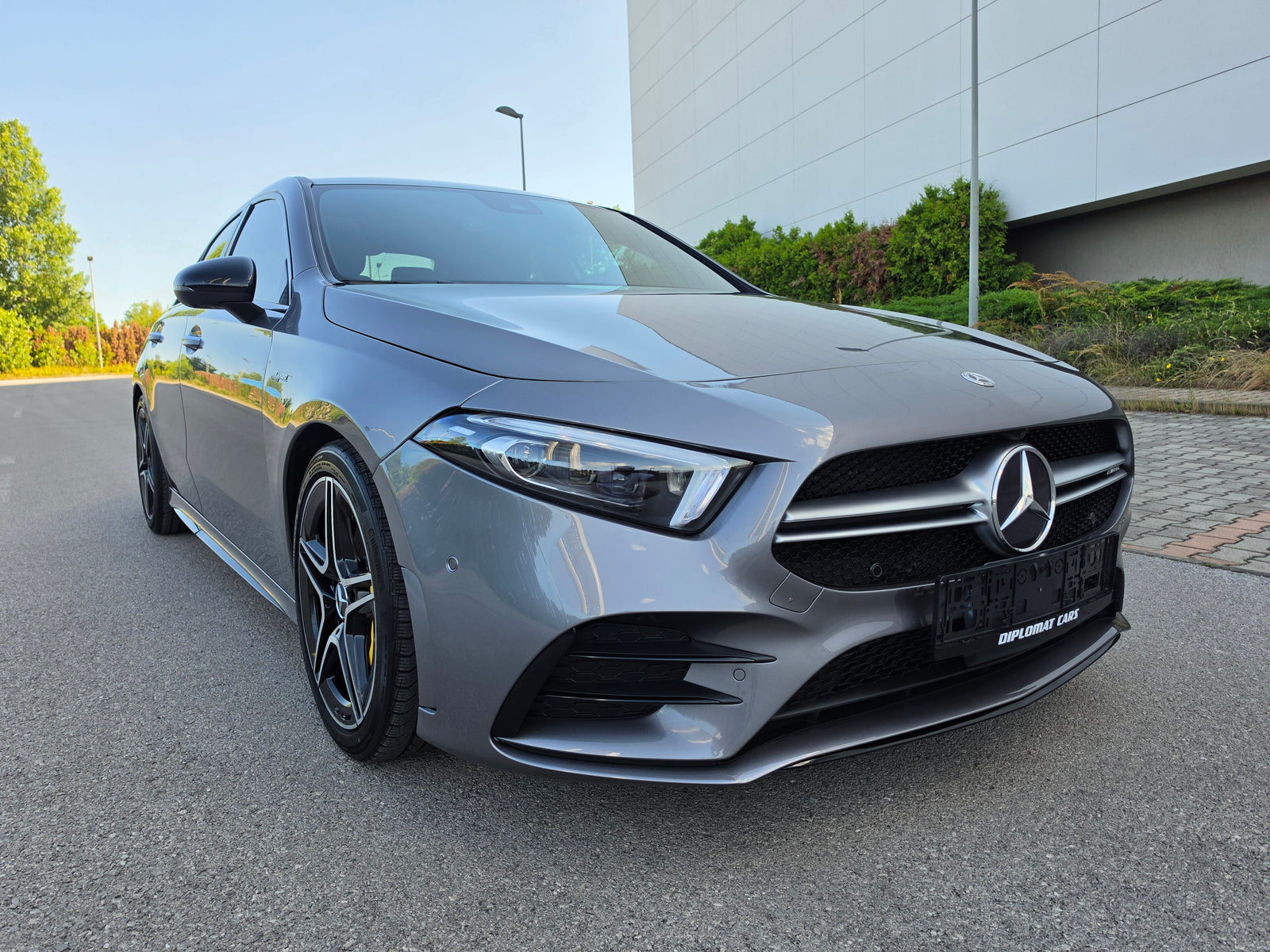 Mercedes-Benz A 35 AMG 4MATIC 360 Panorama — снимка 2