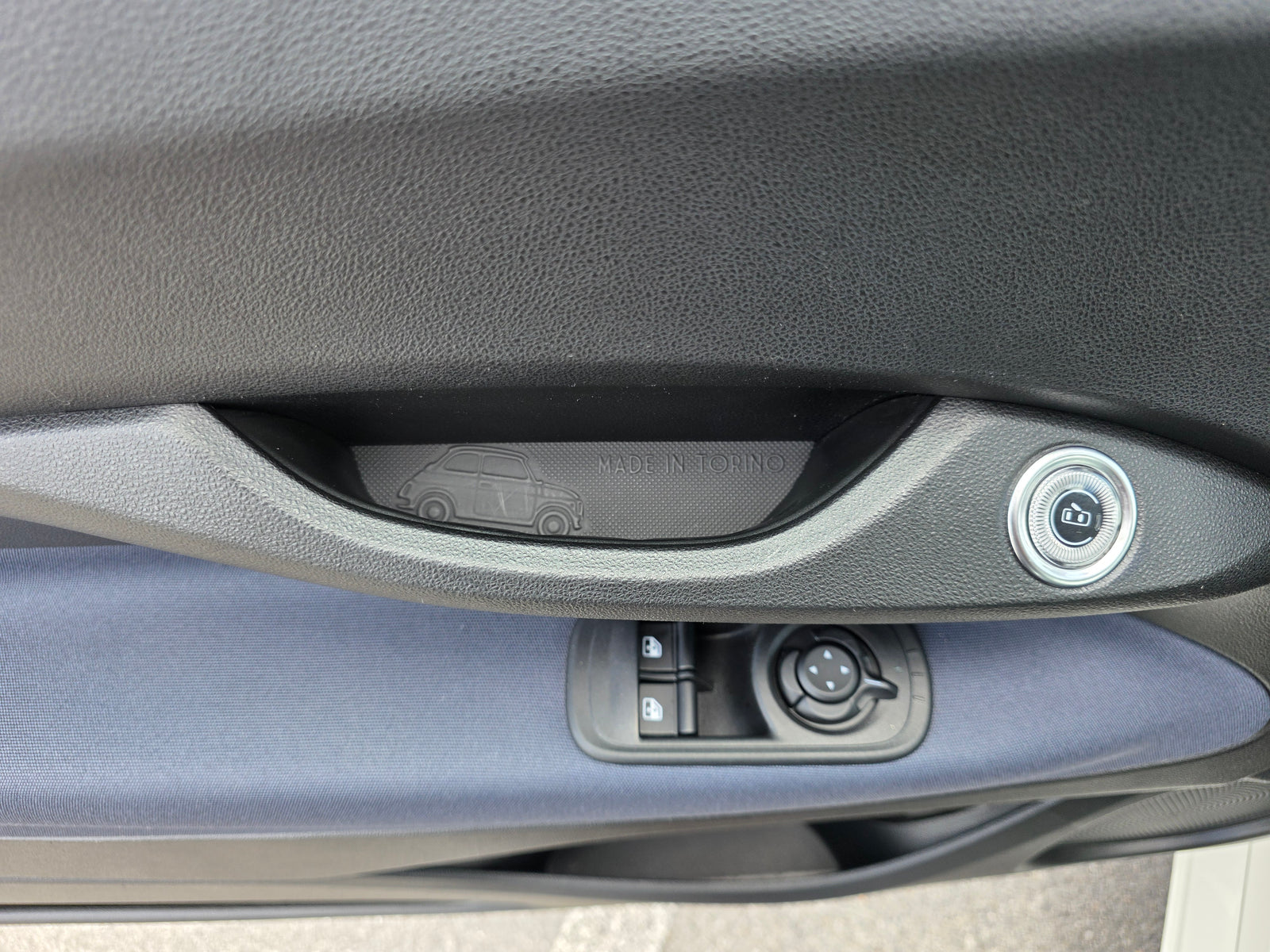 Fiat 500E Icon Cabrio 42 kWh — снимка 17