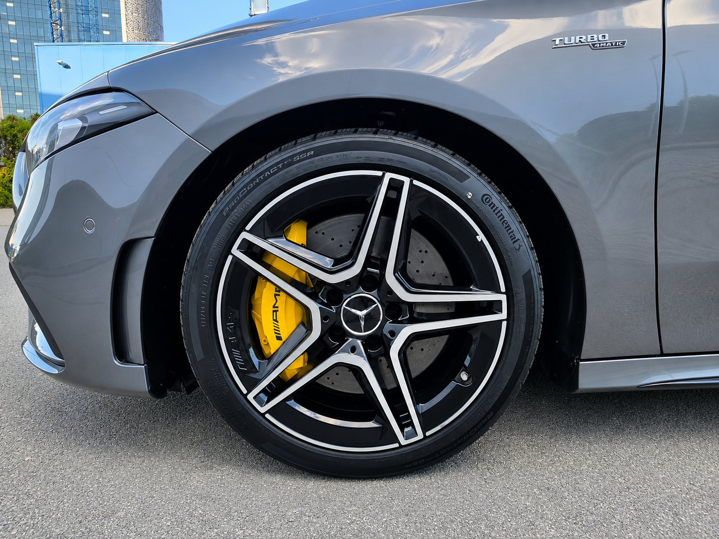 Mercedes-Benz A 35 AMG 4MATIC 360 Panorama — снимка 40