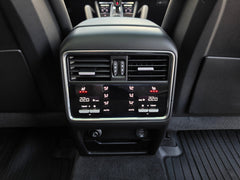 Porsche Cayenne Premium / Head-Up / Matrix / Sport Chrono / 360 / Pano / Bose — снимка 40