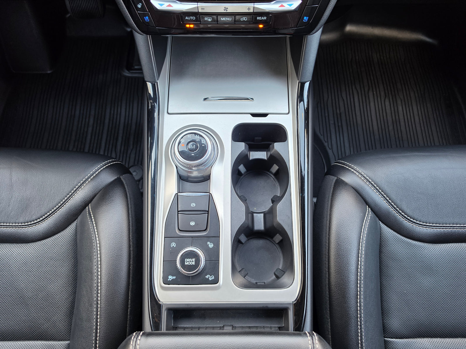 Ford Explorer ST Performance V6 Panorama 360 — снимка 42