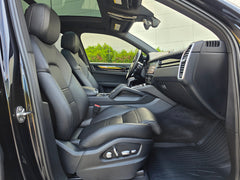 Porsche Cayenne Premium / Head-Up / Matrix / Sport Chrono / 360 / Pano / Bose — снимка 43