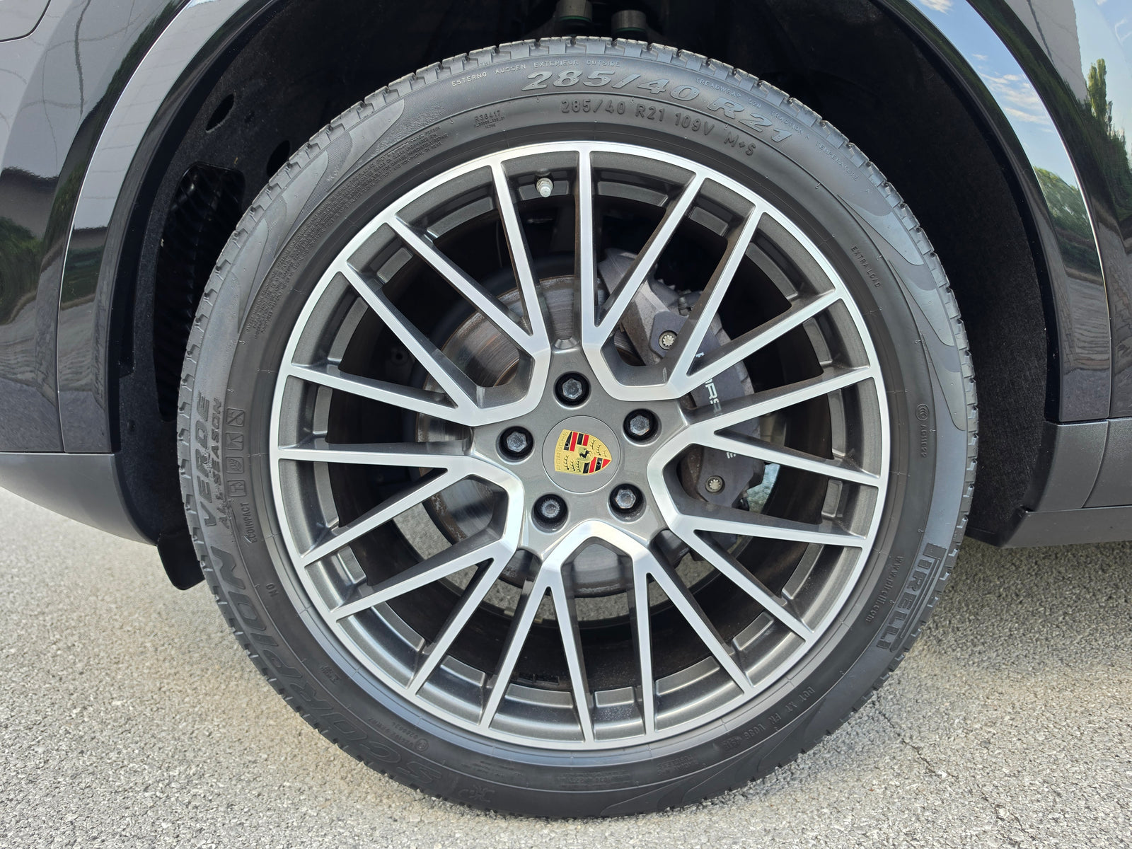 Porsche Cayenne Premium / Head-Up / Matrix / Sport Chrono / 360 / Pano / Bose — снимка 49