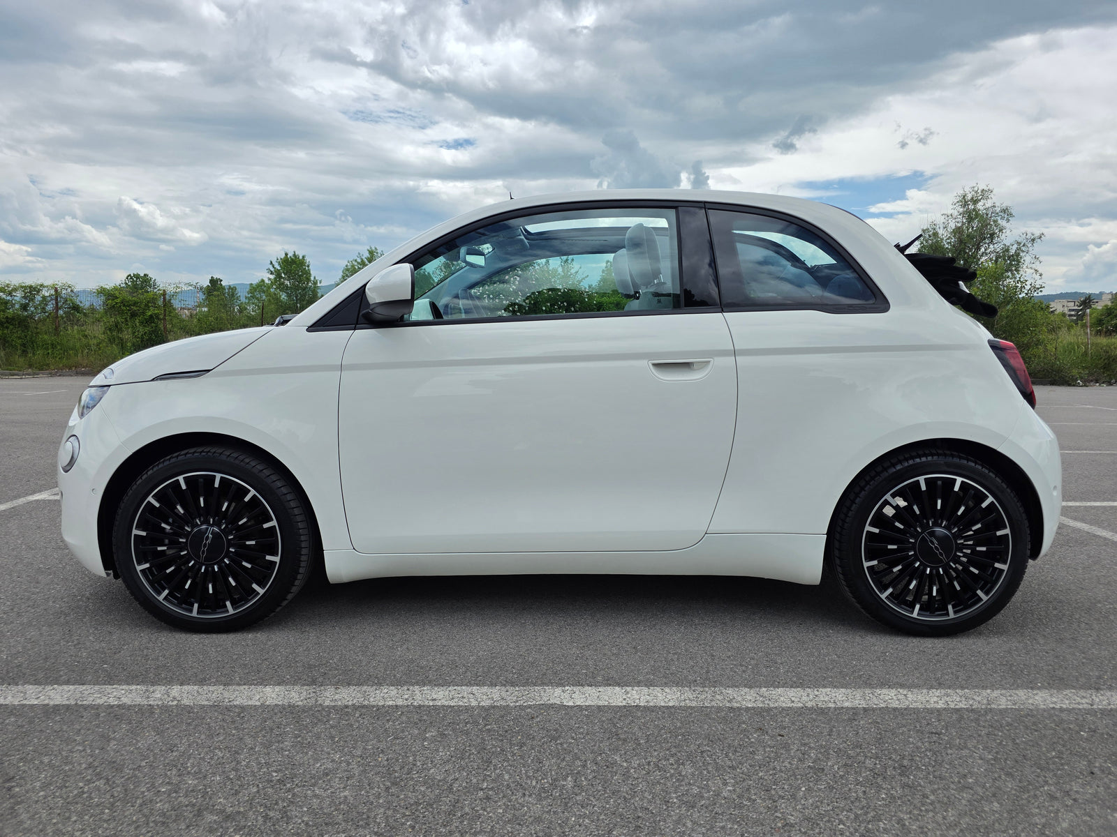 Fiat 500E Icon Cabrio 42 kWh — снимка 49
