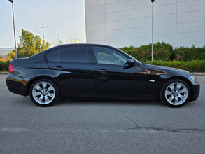 BMW 320 / Keyless Go/ Navi /Automatic