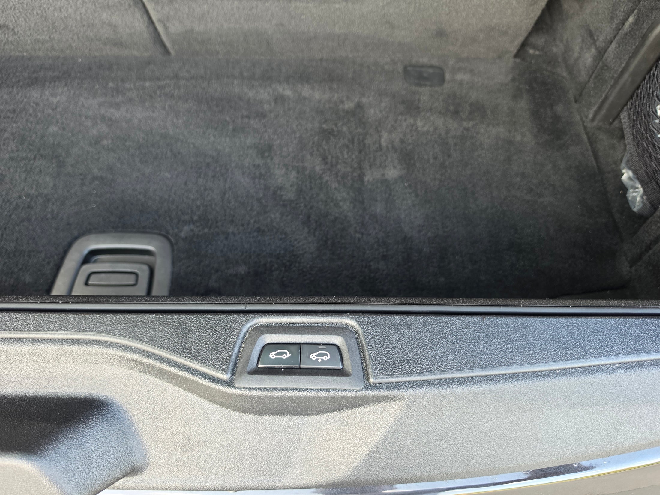 BMW X7 40i xDrive /TV/360/H&K/ SKY LOUNGE/ SOFT CLOSE/6+1 — снимка 10