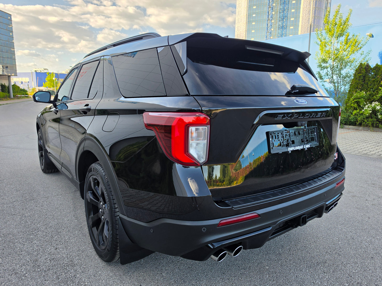 Ford Explorer ST Performance V6 Panorama 360 — снимка 10