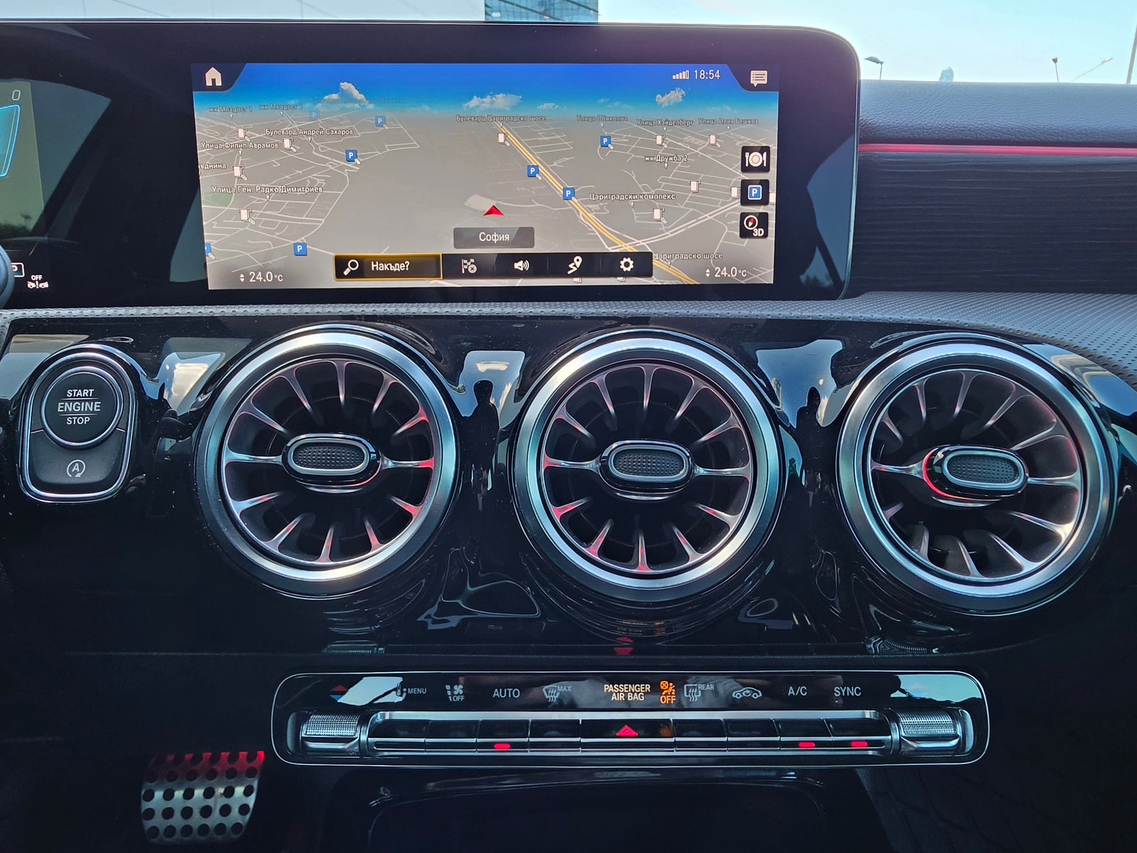 Mercedes-Benz A 35 AMG 4MATIC 360 Panorama — снимка 28